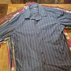 Apt 9 black with blue stripes long sleeved button down shirt